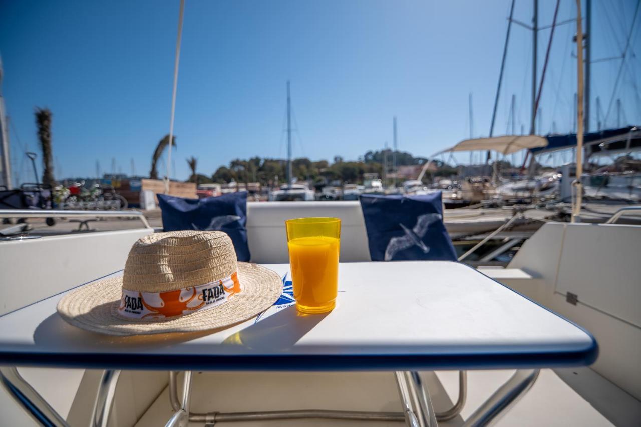 Hebergements Bateaux A Quai Porquerolles Bagian luar foto