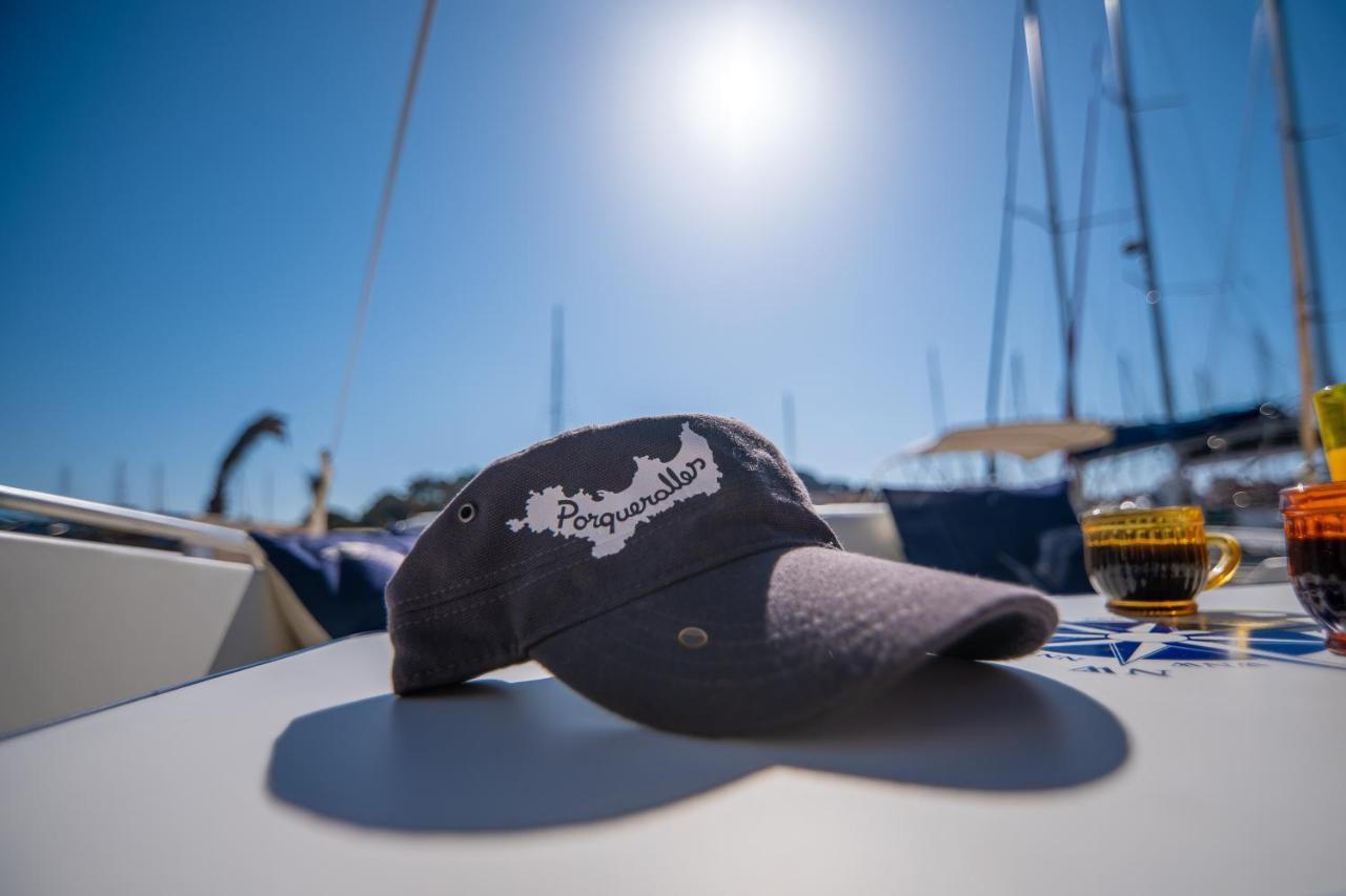 Hebergements Bateaux A Quai Porquerolles Bagian luar foto